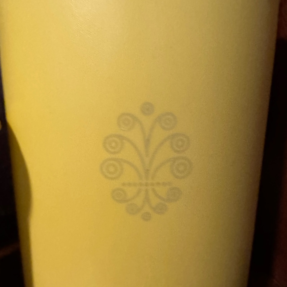 Five 1970’s Vintage Harvest Yellow Tupperware Canisters w/ lids - Picture 2 of 5
